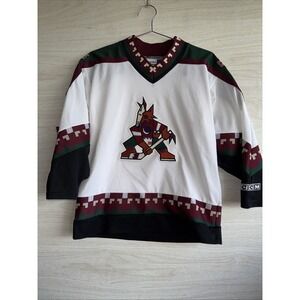 VTG 1990s Phoenix Coyotes white "Kachina" style hockey jersey By CCM Sz S/M